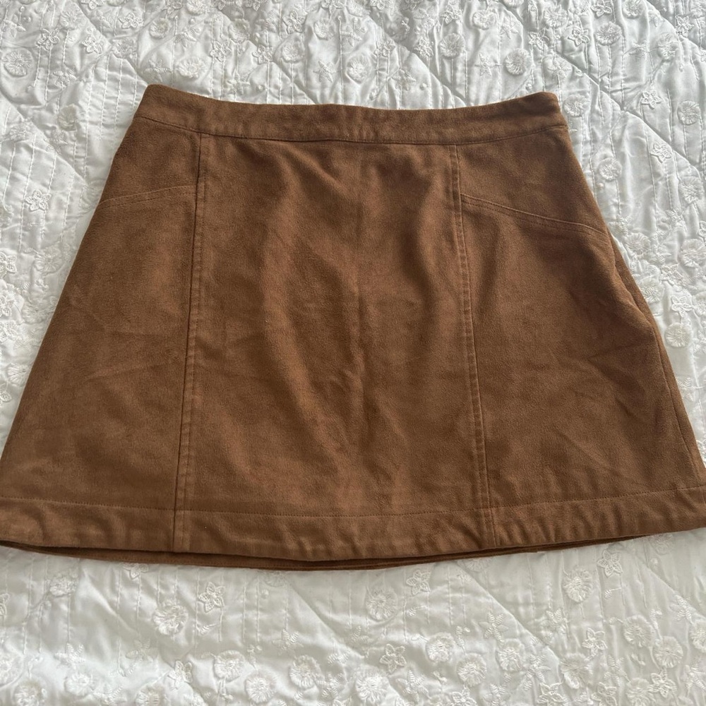 SOLD— Abercrombie & Fitch Tan Mini Skirt
